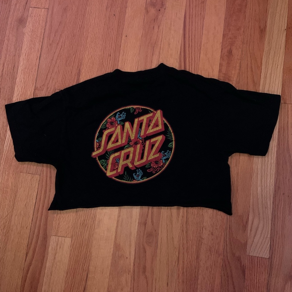 Santa Cruz Skateboards cropped Graphic T shirt